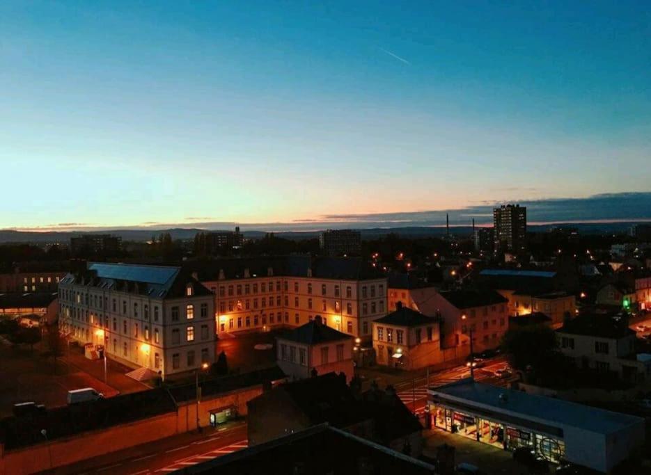 Appart Spacieux Chalon sur Saone Esterno foto